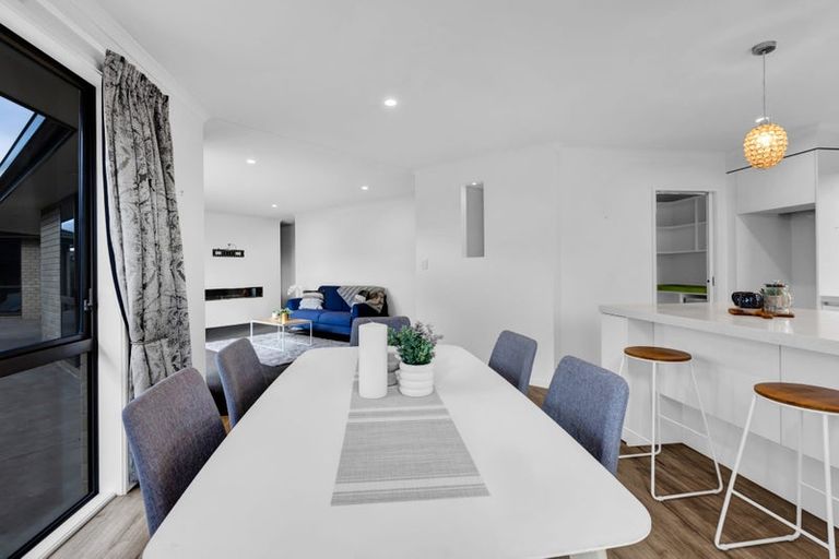 Photo of property in 72 Dillon Drive, Bell Block, New Plymouth, 4312