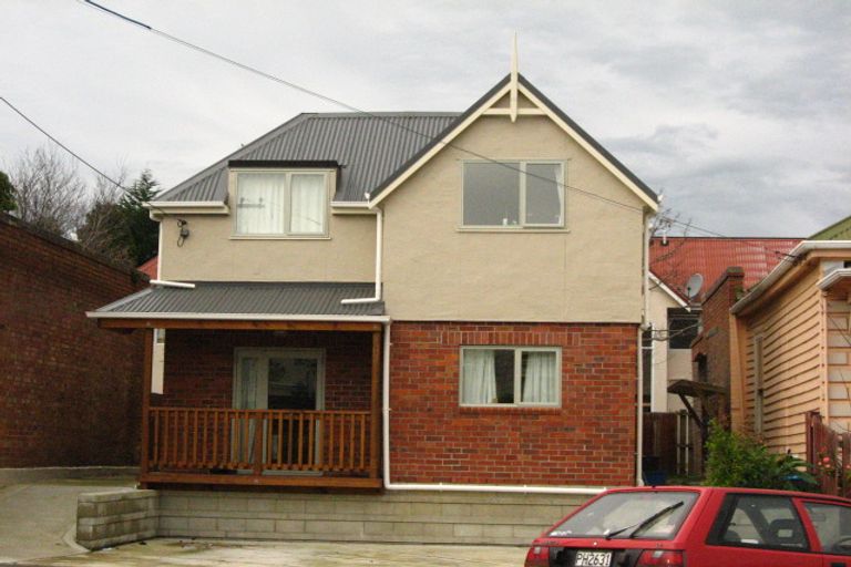 Photo of property in 35 Clyde Street, North Dunedin, Dunedin, 9016