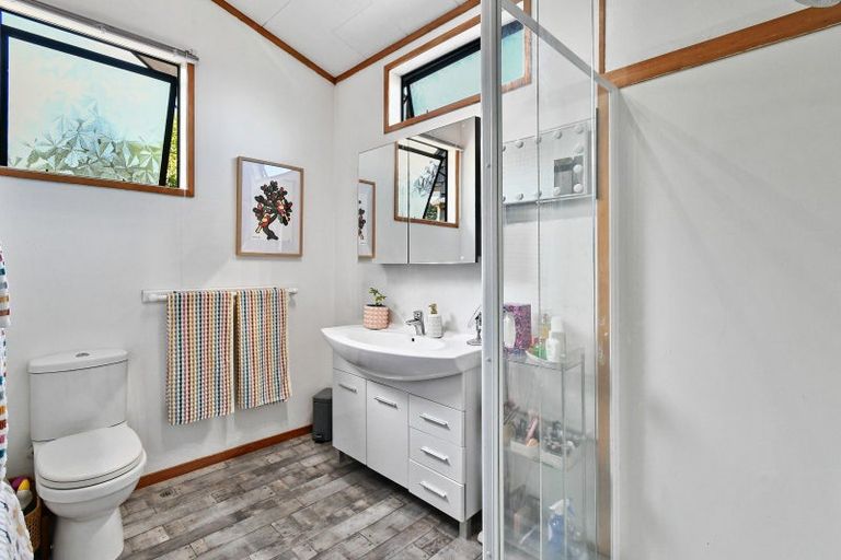 Photo of property in 63 Calluna Crescent, Totara Heights, Auckland, 2105