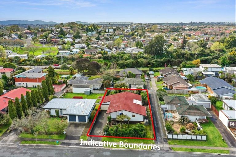 Photo of property in 22 Morrow Avenue, St Andrews, Hamilton, 3200