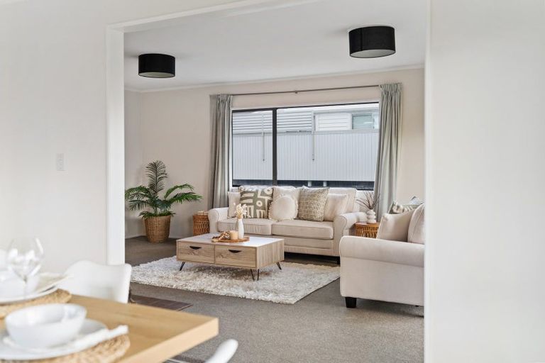 Photo of property in 1/73 Oceanbeach Road, Mount Maunganui, 3116