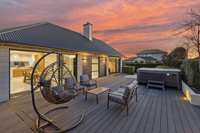 Photo of property in 32 Te Rito Street, Marshland, Christchurch, 8083