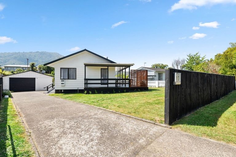 Photo of property in 78 Blomfield Street, Pukehangi, Rotorua, 3015