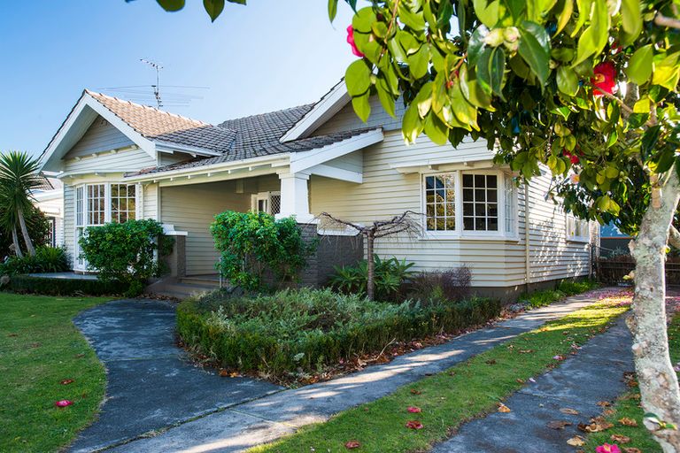 Photo of property in 14 Haronga Road, Inner Kaiti, Gisborne, 4010