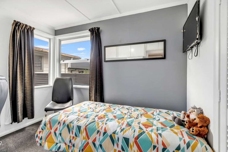 Photo of property in 23 Leeds Street, Milson, Palmerston North, 4414