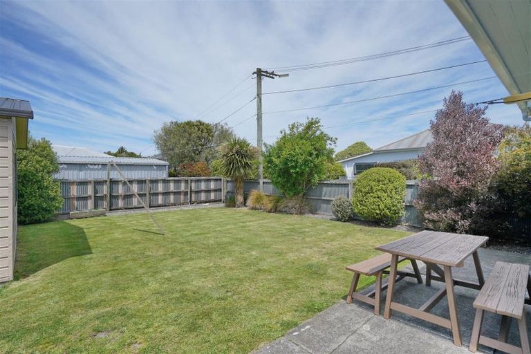 Photo of property in 24 Lincoln Road, Hillmorton, Christchurch, 8024