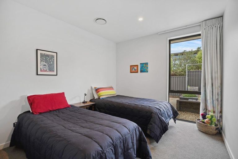 Photo of property in 12 Sapphire Spring Rise, Wanaka, 9305