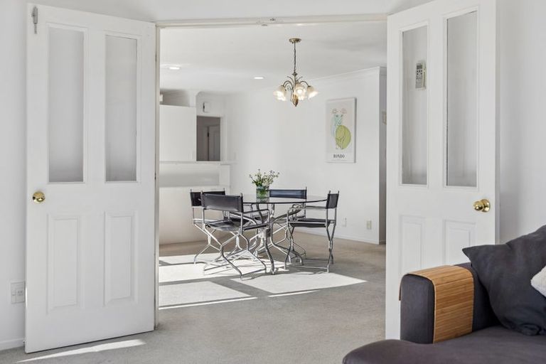 Photo of property in 23 Lotus Avenue, Mount Maunganui, 3116