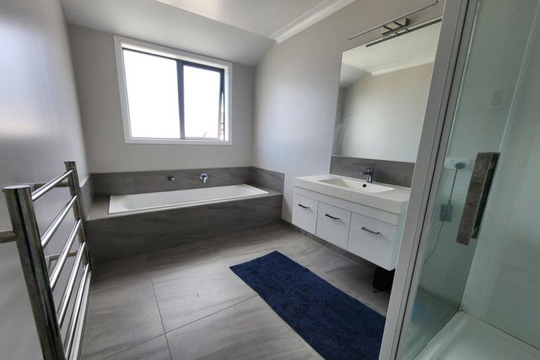 Photo of property in 14 Filmer Crescent, Wallaceville, Upper Hutt, 5018