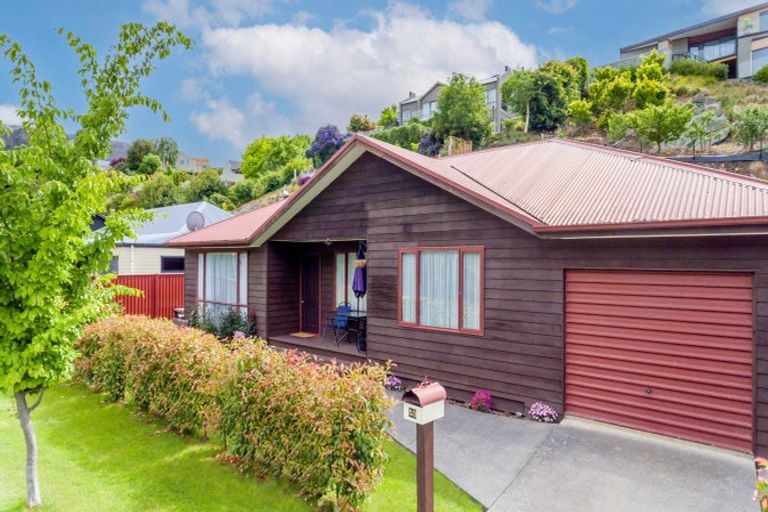 Photo of property in 53 Mcdonnell Road, Arrowtown, 9302