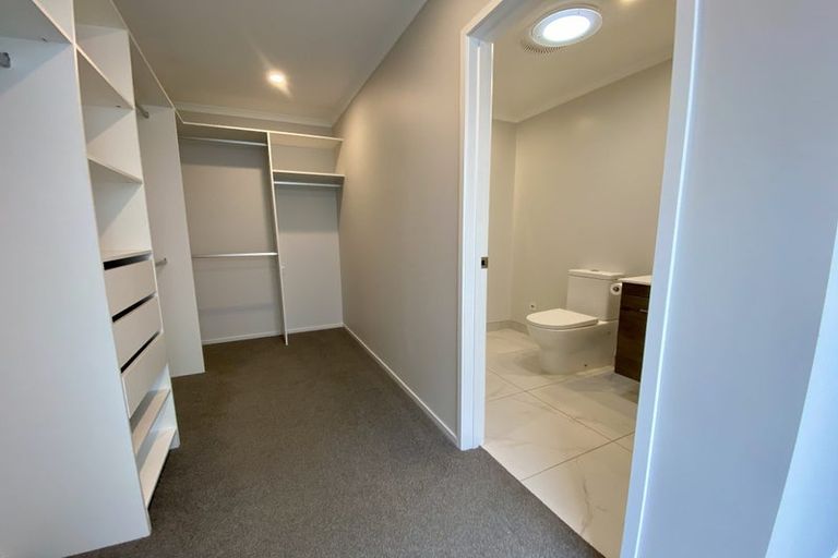 Photo of property in 103 Glidepath Road, Hobsonville, Auckland, 0616