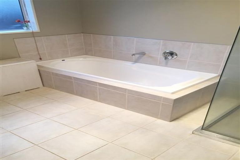 Photo of property in 253a Waikawa Road, Waikawa, Picton, 7220