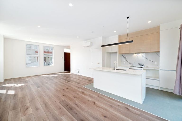 Photo of property in 42 Whautapu Court, Avondale, 1026