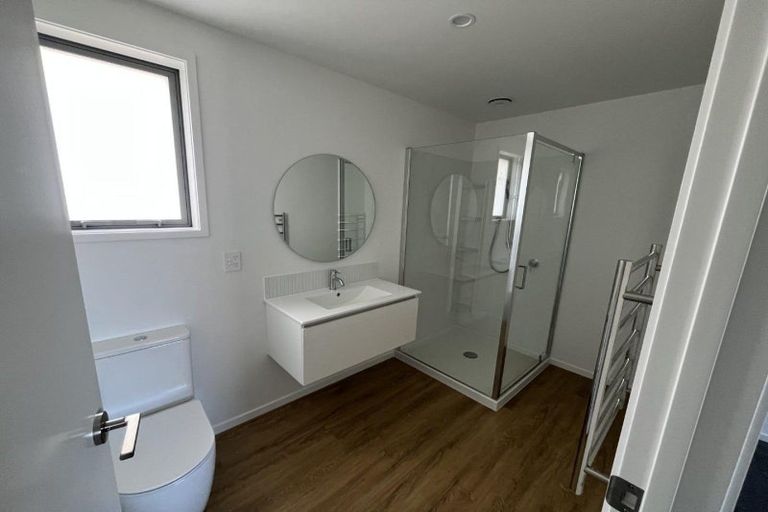 Photo of property in 1 Wheeler Place, Upper Vogeltown, New Plymouth, 4310