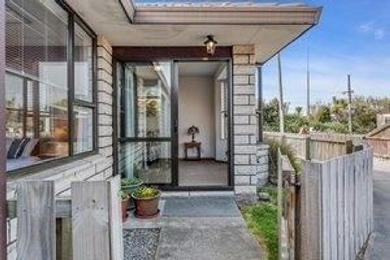 Photo of property in 1/632 Waterloo Road, Templeton, Christchurch, 8042