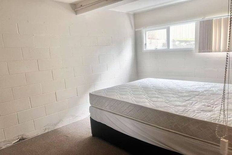 Photo of property in 6 Miramar Place, Pakuranga, Auckland, 2010