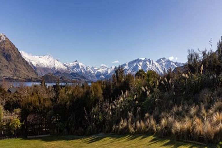 Photo of property in 98 Hunter Crescent, Wanaka, 9305