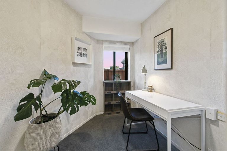 Photo of property in 2/77 East Coast Road, Castor Bay, Auckland, 0620