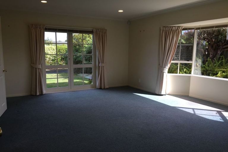 Photo of property in 15 San Vito Place, Paraparaumu Beach, Paraparaumu, 5032