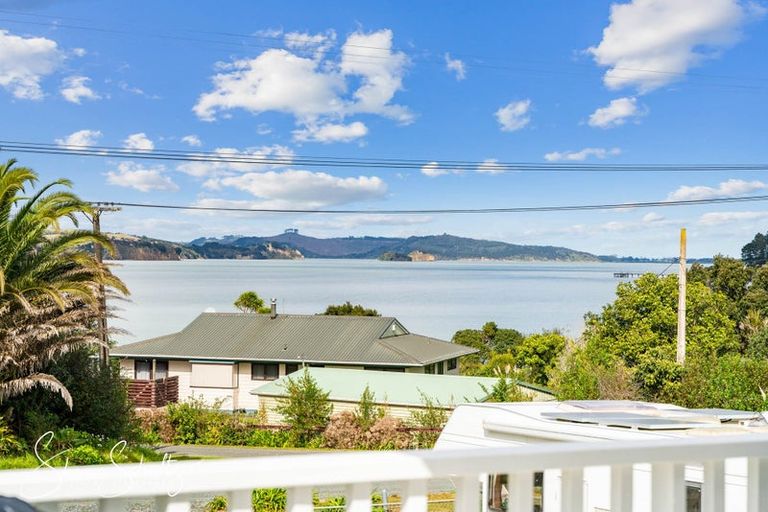 Photo of property in 25 Ngatoto Road, Tinopai, Matakohe, 0593