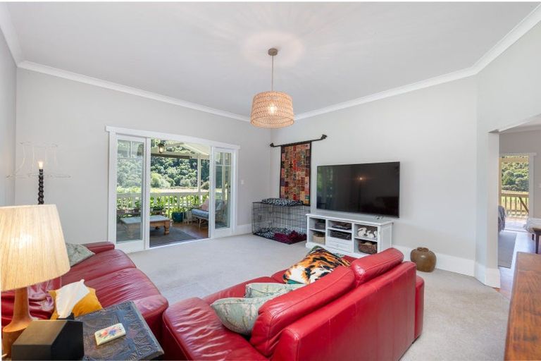 Photo of property in 808 Whitemans Valley Road, Whitemans Valley, Upper Hutt, 5371
