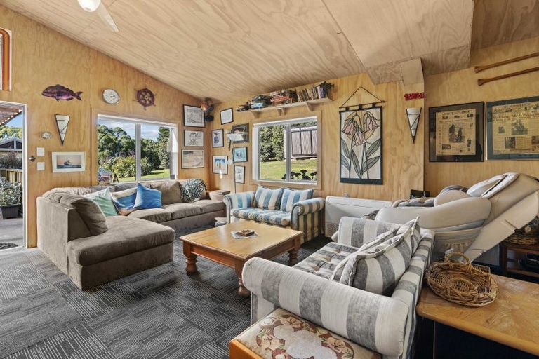 Photo of property in 645a Te Awaiti Road, Te Awaiti, Martinborough, 5782