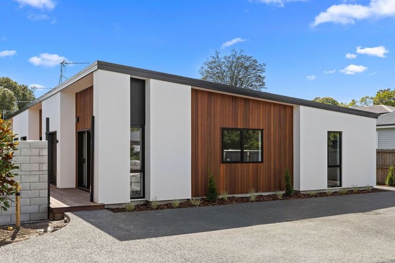 Photo of property in 228 Cranford Street, St Albans, Christchurch, 8014