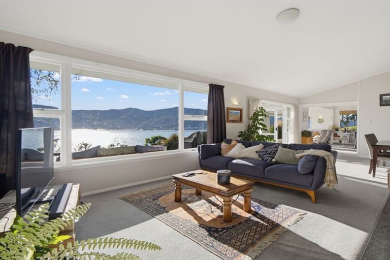 Photo of property in 1/35 Ranui Crescent, Diamond Harbour, Lyttelton, 8971