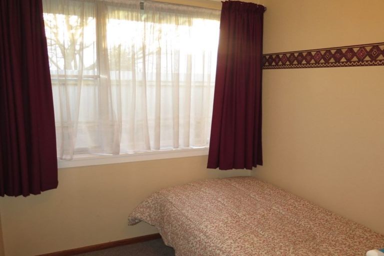 Photo of property in 2/60 Selwyn Street, Waimataitai, Timaru, 7910