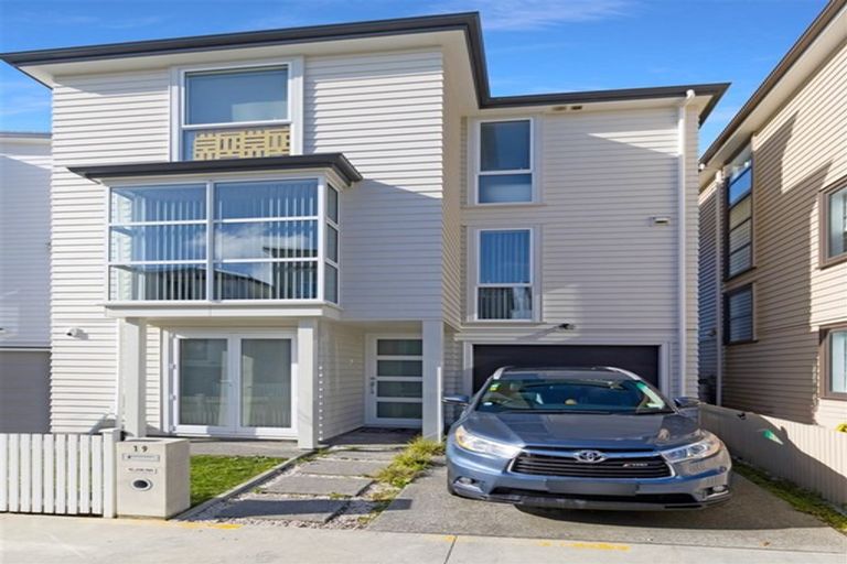 Photo of property in 19 Nephrite Lane, Henderson, Auckland, 0610