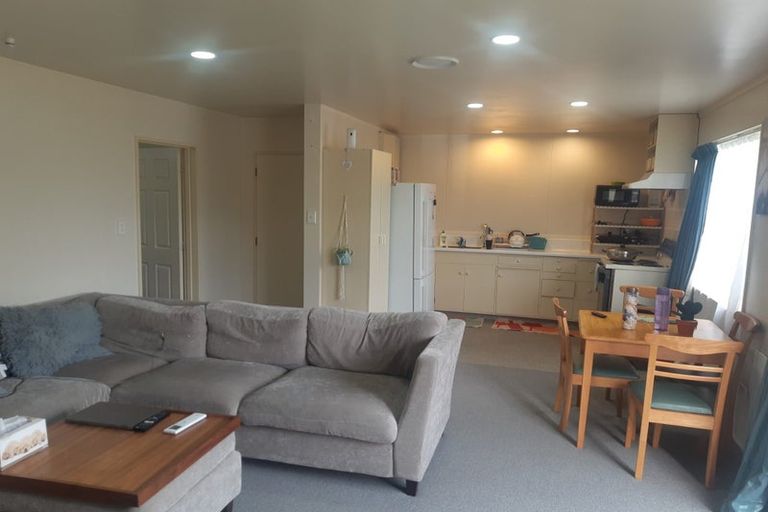 Photo of property in 5a Royal Crescent, Saint Kilda, Dunedin, 9012
