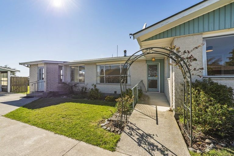 Photo of property in 190 Horndon Street, Darfield, 7510