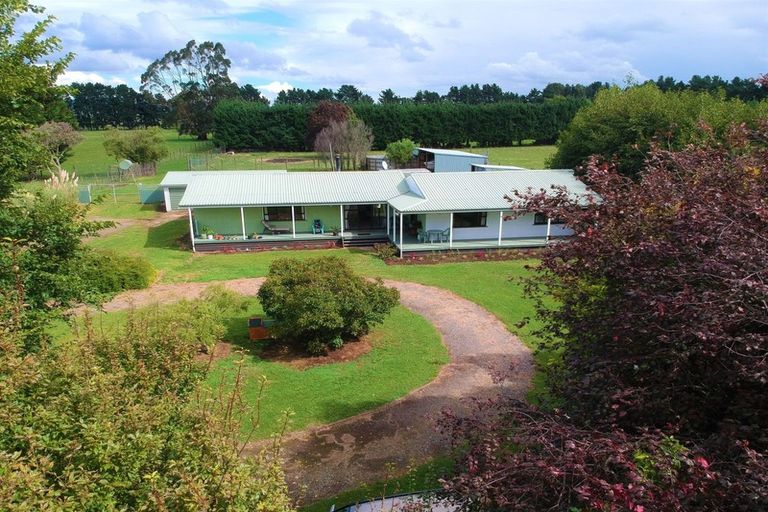 Photo of property in 7 Sydney Street, Takapau, 4203