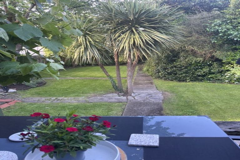 Photo of property in 82 Victoria Avenue, Avenal, Invercargill, 9810