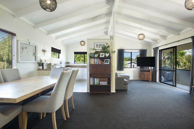 Photo of property in 18 Dunton Drive, Welcome Bay, Tauranga, 3112