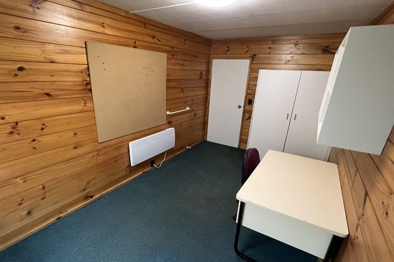 Photo of property in Te Awhina Apartments, 19/22 Sussex Street, Mount Cook, Wellington, 6021