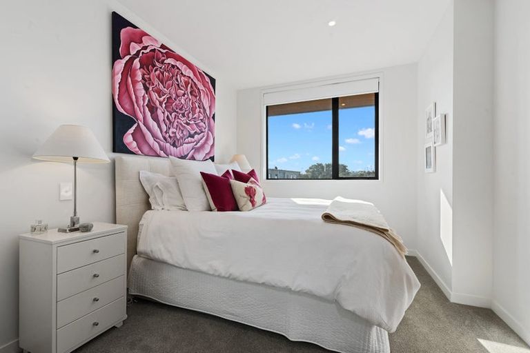 Photo of property in 308/8a Lake Pupuke Drive, Takapuna, Auckland, 0622