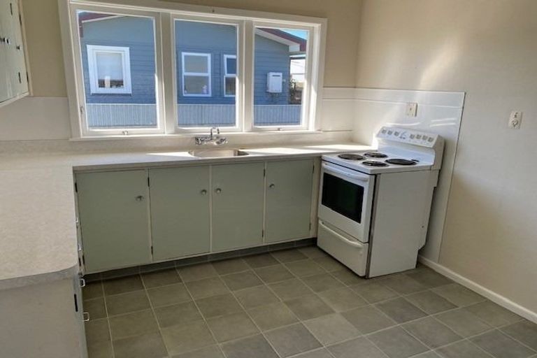 Photo of property in 91 Clarence Cox Crescent, Pirimai, Napier, 4112