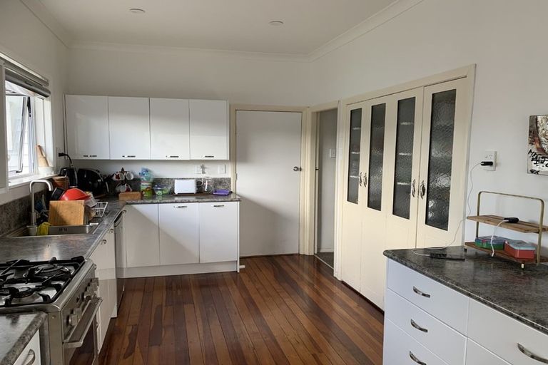 Photo of property in 134 Weraroa Road, Levin, 5510