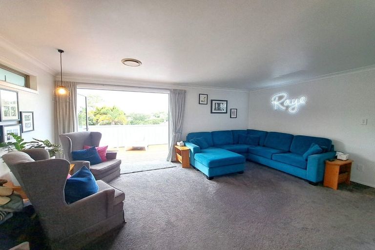 Photo of property in 118 Canongate Street, Birkdale, Auckland, 0626