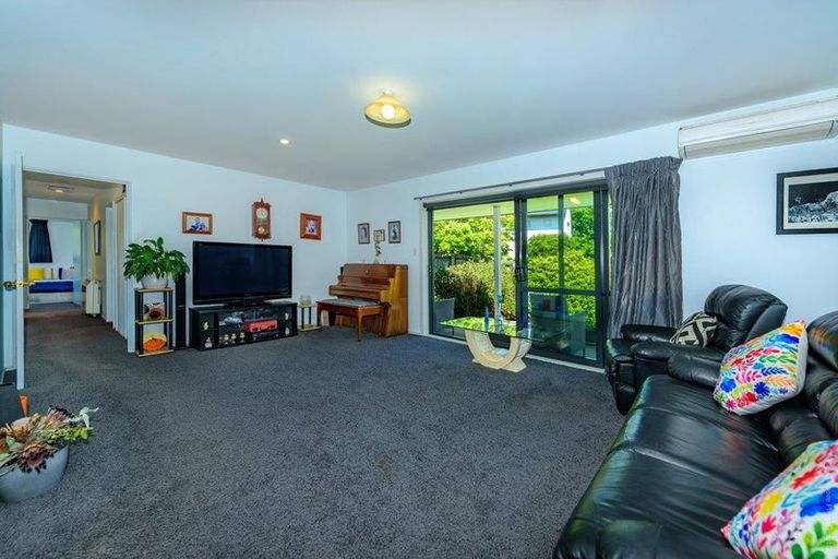 Photo of property in 16 Roblyn Place, Lincoln, 7608