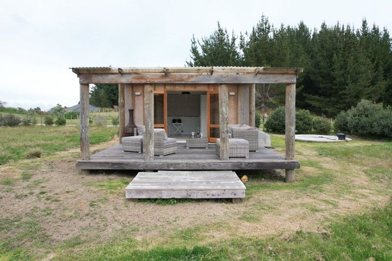 Photo of property in 73 Waitarere Rise Avenue, Waitarere, Levin, 5510