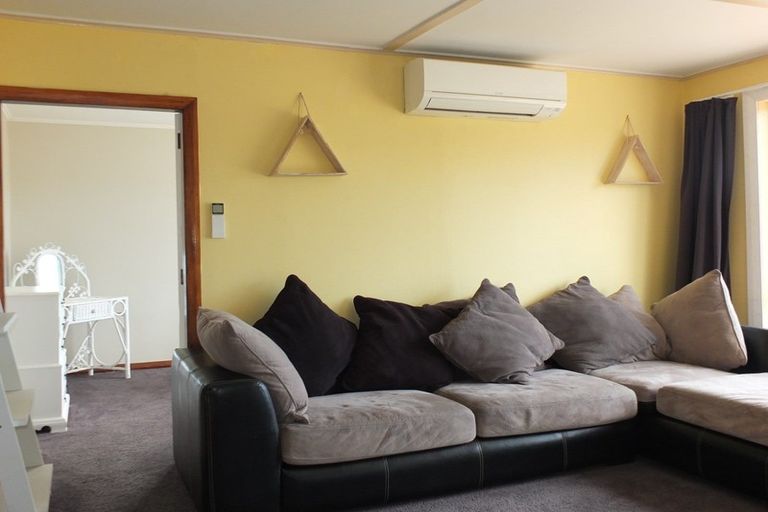 Photo of property in 37 Robinson Street, Foxton, 4814