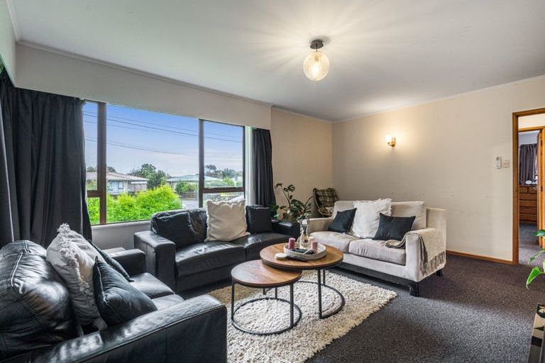 Photo of property in 20 Matapouri Road, Mangere Bridge, Auckland, 2022