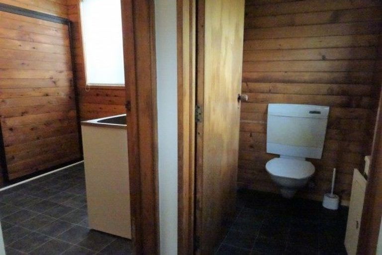 Photo of property in 46 Murray Street, Greymouth, 7805