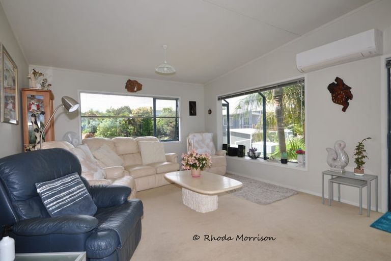 Photo of property in 16 Mariner Cove Road, Tinopai, Matakohe, 0593