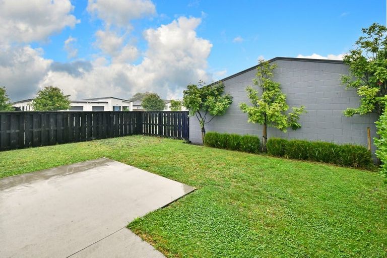 Photo of property in 27 Jutland Road, Pukekohe, 2120