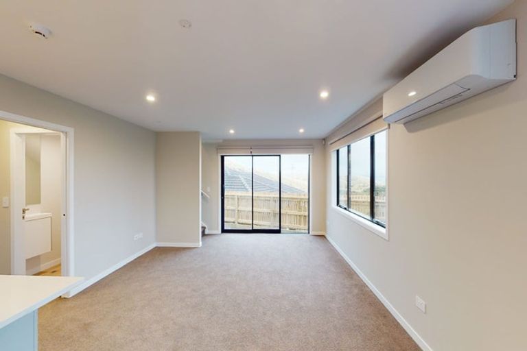 Photo of property in 29a Comber Place, Johnsonville, Wellington, 6037
