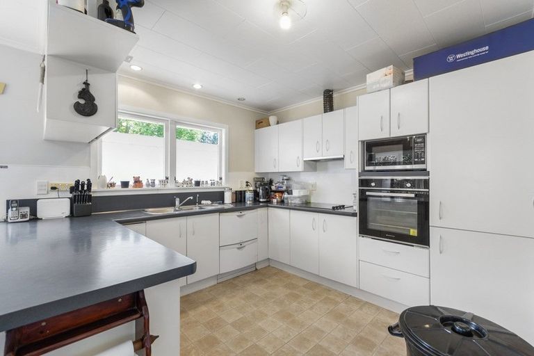 Photo of property in 37 Mcinnes Road, Weymouth, Auckland, 2103