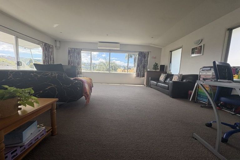 Photo of property in 16 Glenvar Road, Torbay, Auckland, 0630